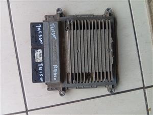 HYUNDAI TUCSON 2.0 CVVT ECU COMPUTER BOX LMDAG0DC3A 39146-2G060 39116-2G060 5WY5