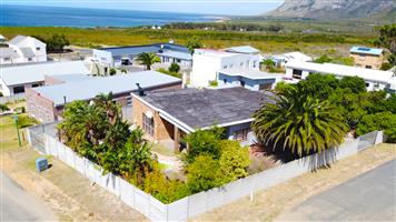 Six bedrooms = rental opportunity