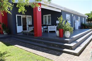 A HOME TO FALL IN LOVE WITH IN PALMIET