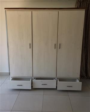 Wardrobe In Household In South Africa Junk Mail