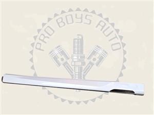 BMW X3 G45 RIGHT SIDE SKIRT AVAILABLE FOR SALE IN EXCELLENT CONDITION