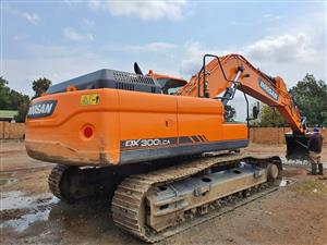 2021 DOOSAN DX300 excavator