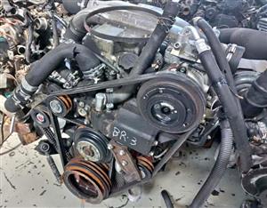 Hino 5.3 4 CYL Diesel Engine (J05C)