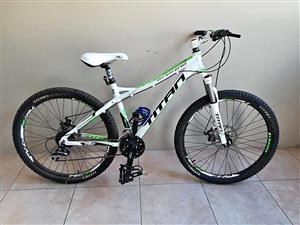 Titan mountain bike