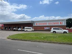 Ideal Distribution & Showroom Facility with Offices and Yard Space