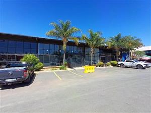 Retail / Showroom Space to Let in Centurion with Main Road Visibility!