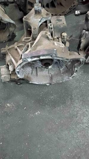 FORD FIGO MANUAL GEARBOX FOR SALE