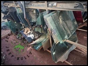 JEEP | DODGE | CHRYSLER GLASS PANELS [USED]