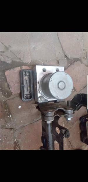 Toyota Rav4 abs pump