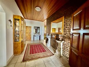 Guest House For Sale in Pretoria North