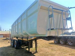 2015 Phillips Sloper Back Tipper Tri axle Trailer 30 Cube