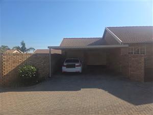 Townhouse Rental Monthly in Annlin