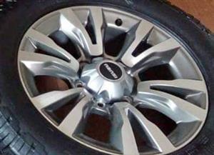 18inch Isuzu D-Max original mag to use for spate wheel 