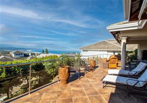 4 Bedroom House to Rent in Private Estate