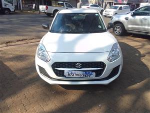 2023 SUZUKI SWIFT 1.2  19 000km Petrol    White Color  Manual Spare Key