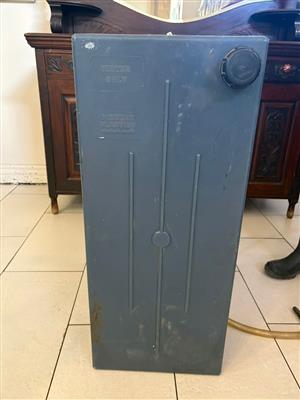 Slimline Water Tanks - 65L & 100L