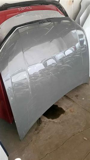 Audi Q3 2022 Bonnet