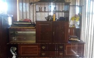 Imbuia cupboard for sale in neat condition