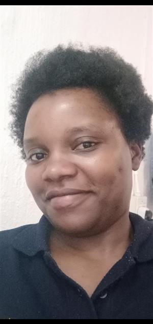 Malawian babysitter, housekeeper with driving licence needs work urgently 