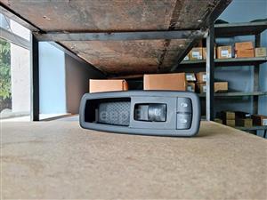 Brand New Jeep Grand Cherokee WK2 (Passenger) Window Switch - Jeep Parts 