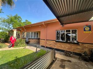 House For Sale in Beaconsfield