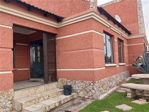 FantastIc Loadshedding free property in the heart of Soweto