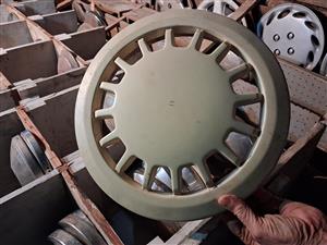 Caravan wheel cap