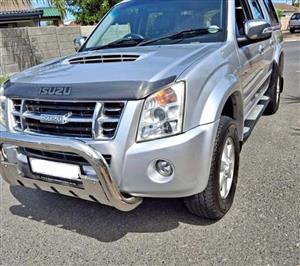 Isuzu Kb300 dteq 4x4 2008 double cab