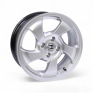 15″ M8585 4/100 Hyper Silver Alloy Wheels