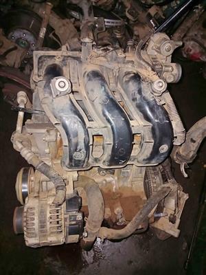Renault kwid complete engine 1.0