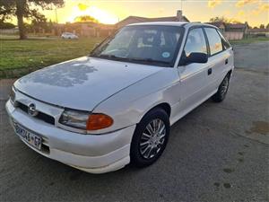 96 Opel Astra Kadett 2lt feulinjection 8valve