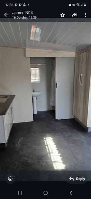 Bachelor's to rent