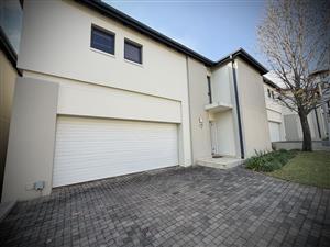 House Rental Monthly in Wendywood