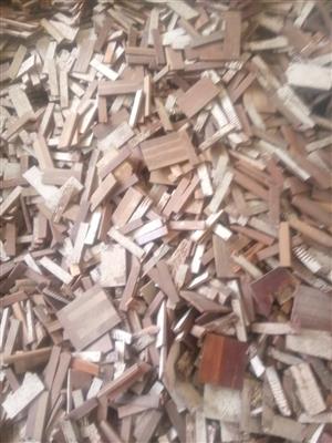 Five finger reclaimed parquet flooring blocks for sale 
