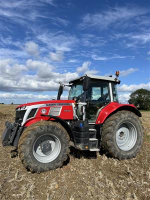 MASSEY FERGUSON 7S.180