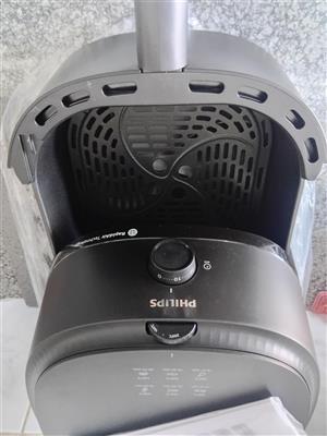 Philips air fryer.NA130.6.2l