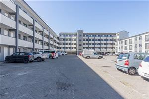 Apartment For Sale in Maitland