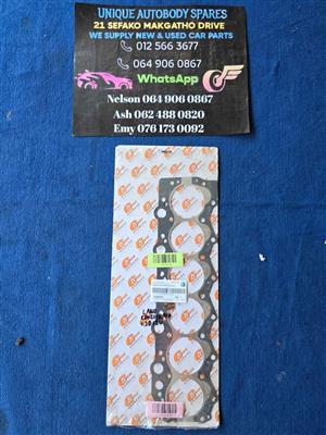 Toyota Land Cruiser 1991 + Gasket Head