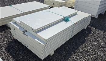 1745 x 1745 x 2400mm (75mm) Cold room. Without refrigeration