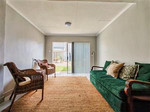 Townhouse For Sale in Hartenbos Central
