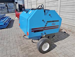 Mini round baler