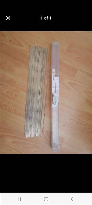 Welding Rods Silver solder bare 20%.30% total 208 rods all 