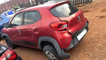 Renault Kwid 1.0 B4DA Manual transmission Stripping for spares 