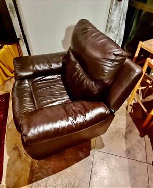 Dark brown single leather recliner