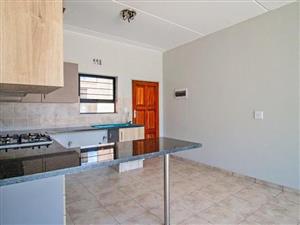 2 Beds 1 Bath Apartment/condo