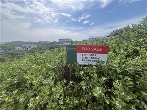 BUILD YOUR DREAM HOME - LAND IN ZULULAMI ESTATE WITH SEA VIEWS