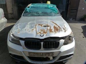 BMW 325i E90 2.5 Manual N52N Silver - 2008 SPARESBOYZ STRIPPING FOR SPARES