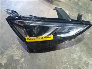 Isuzu MU-X Headlight Rightside.