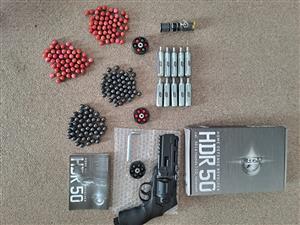 Brand New Umarex HDR 50 Home Self Defence Revolver Package.