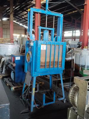 Vertical Baler for Sale 